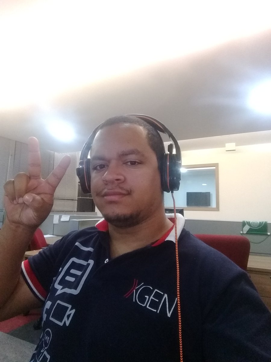 marcelovneves's tweet photo. #ofatorx Acompanhando aula online... https://t.co/bW9beS3RQ9