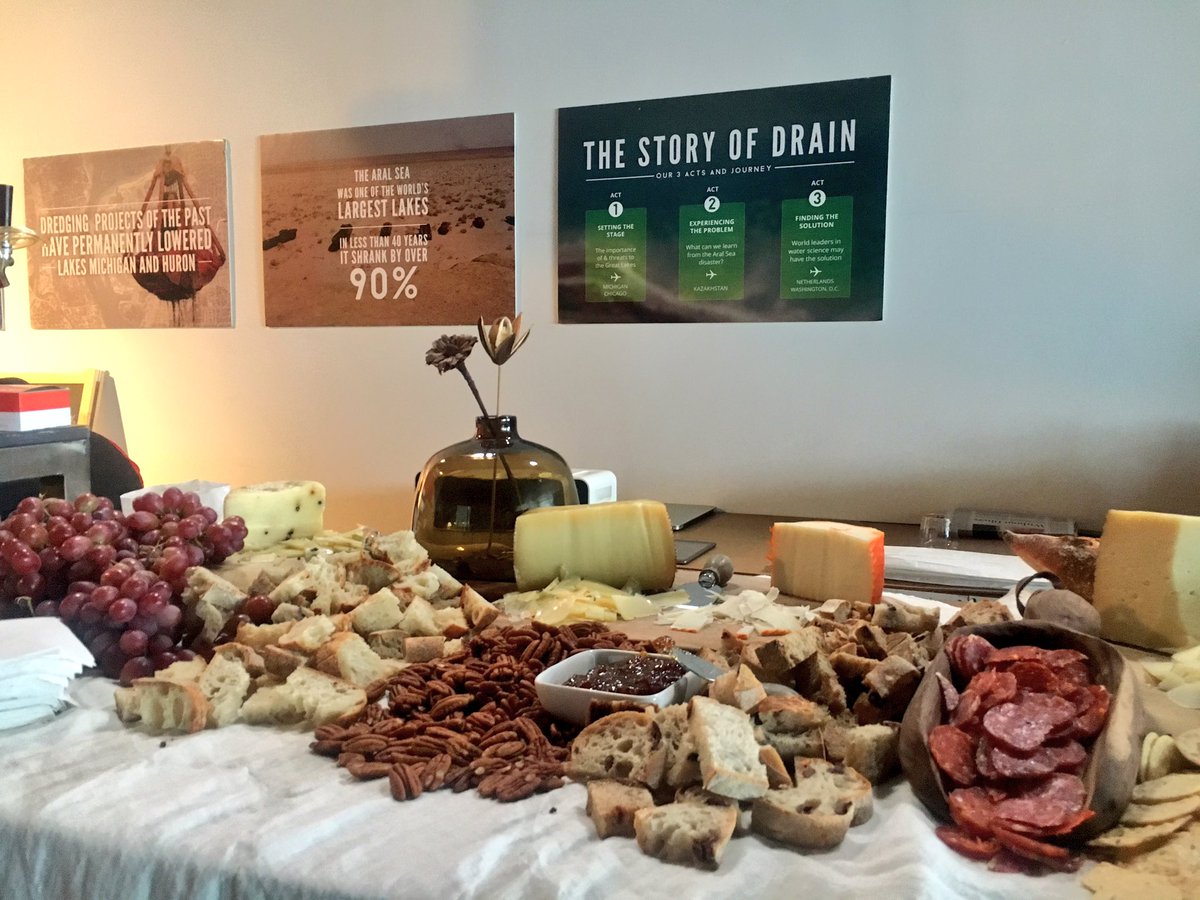 SJ_Murray's tweet image. Getting ready for the sneak peek VIP screening of @DRAINfilm in #LosAngeles w/@johntrefry &amp;amp; @andreasnicholas