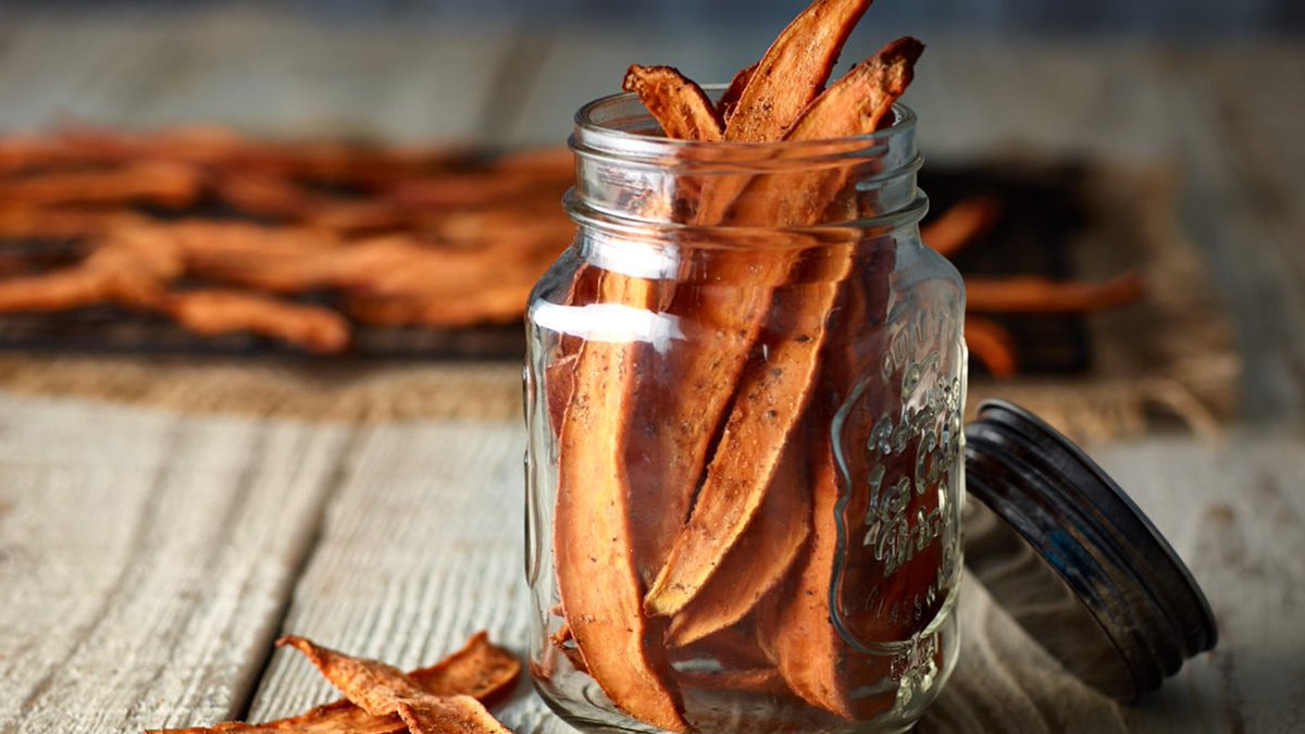 #Ottawa: <a href="/michellewbook/">Michelle W Book</a> is back tomorrow with organic shopping tips and recipes to celebrate #OrganicWeek. Tune in to @CTVOttMornLive!