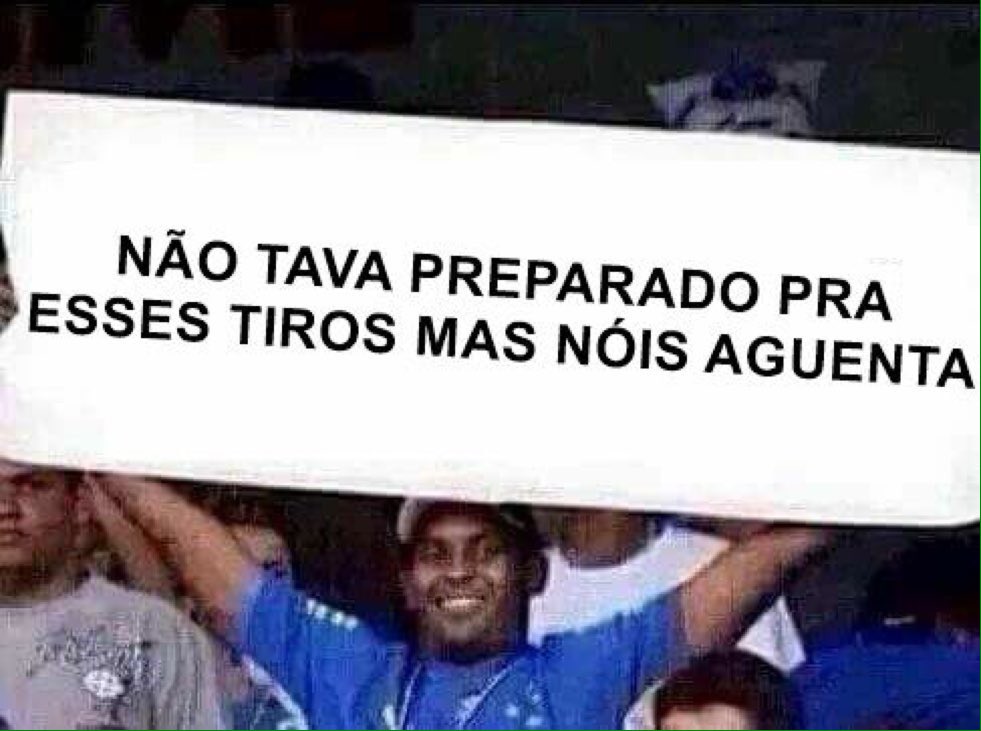 vanhadell's tweet photo. Ai começa Centuries e fode todo mundo 
#FallOutBoyNoMultishow https://t.co/2rBc37bXml