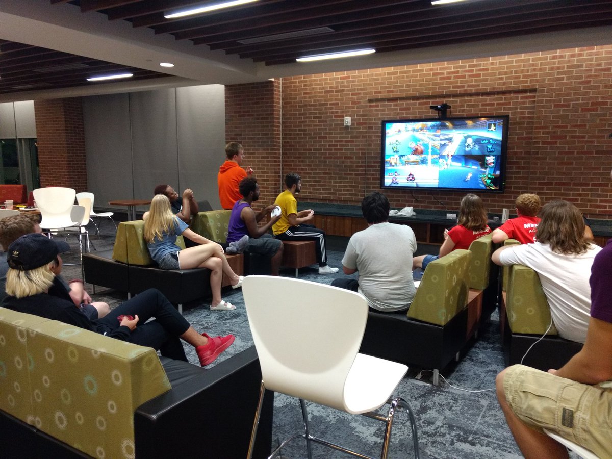 WSU_SHAC's tweet photo. Mario Kart getting serious at #shockerslive2017 https://t.co/YOkFXtwO0l