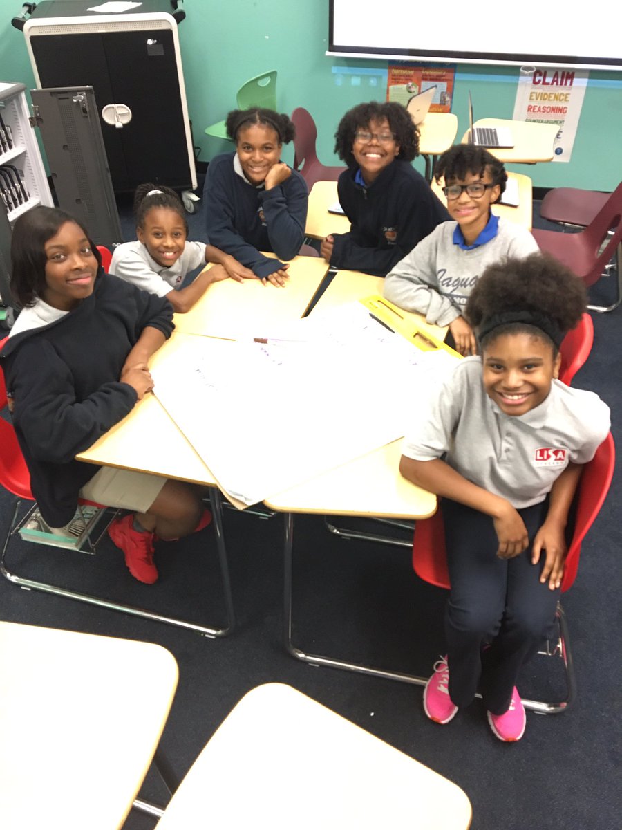 Rogers_Suzanne's tweet photo. Proud of my @GirlsWhoCode club's contract and goals! #jaguarscode #cs4all https://t.co/NQtmxbkRSj