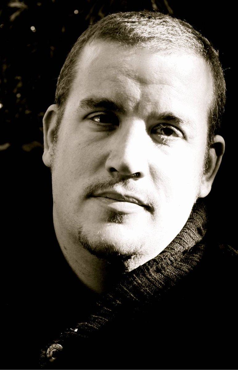 amhaunted's tweet photo. Tonight 9-11pE! Talking #StrangerThings with #NotesFromTheUpsideDown author @GuyAdamsAuthor on #AfterHoursAM https://t.co/laD63ZLsv1 https://t.co/wHqnRY1glW