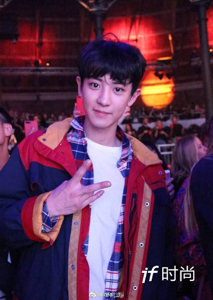 Chanyeol_Cherri's tweet photo. ลูกเก็บทุกเม็ด! น้องชานยอลคะ!! รู้แล้วว่ารักพี่คริสมาก!!! ยอมแพ้~ #KrisYeol ❤️ https://t.co/ZOuYknlX2g