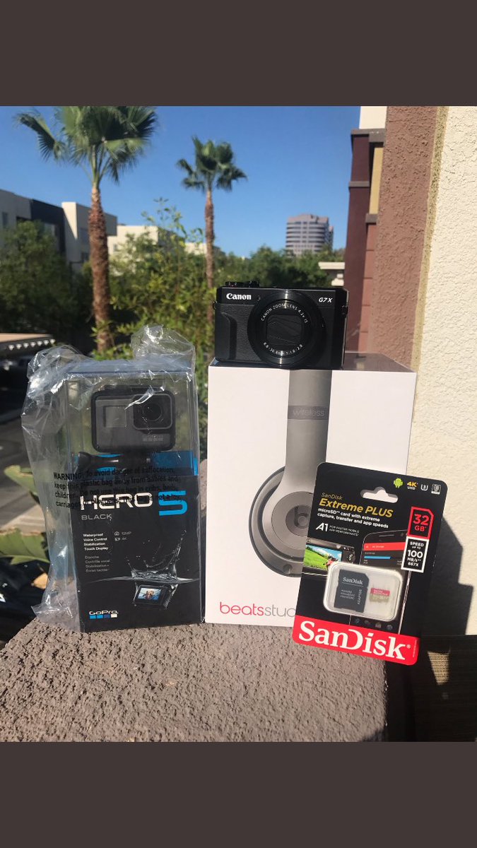 deisy650's tweet photo. #LSGIVEAWAY2 
Dear Shyla and Landon,
I love love watching you guys❤️ You guys inspire me to do better everyday. You guys are Truly Amazing❗️ https://t.co/3b8BnunCX1
