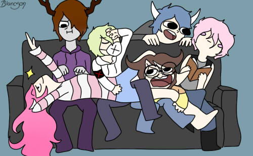 Kawaii_Ultear's tweet photo. @FireEatingFreak @deadlyluscious @Ice_DemonGray @Gandhi_Boy777 @TribeOfSweets @ALitErza @harveyjh13 @FairiesEternal @KousonL @Miraa_Satansoul Lol I this look really familiar with this picture I saw from @SirCutieYuki 😂😂 https://t.co/VjVAPz7xju