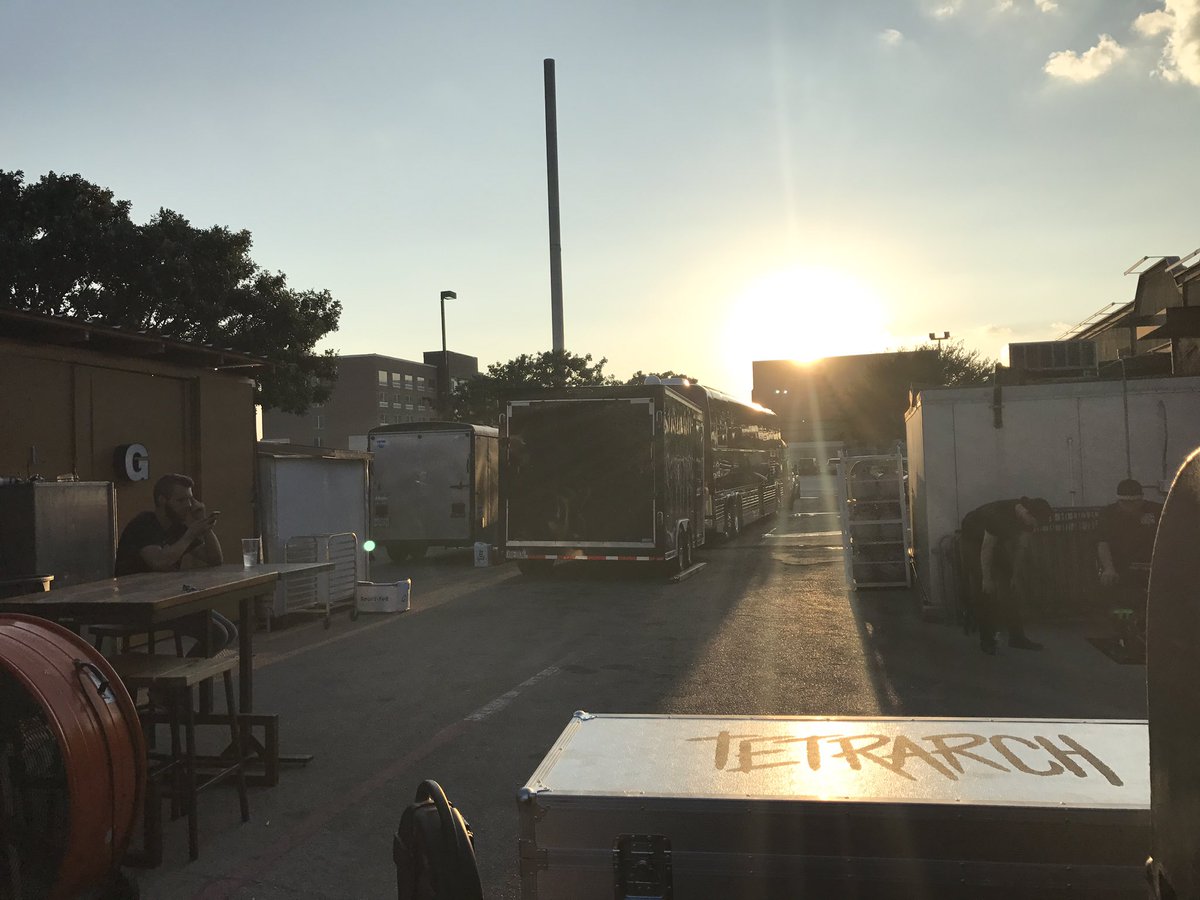 joncured's tweet image. Thanks 2 the staff &amp;amp; everybody at @HooligansLive in NC! Tonight is @devildriver @36CF @Cane_Hill &amp;amp; @Tetrarch at @GasMonkeyDallas C U here!