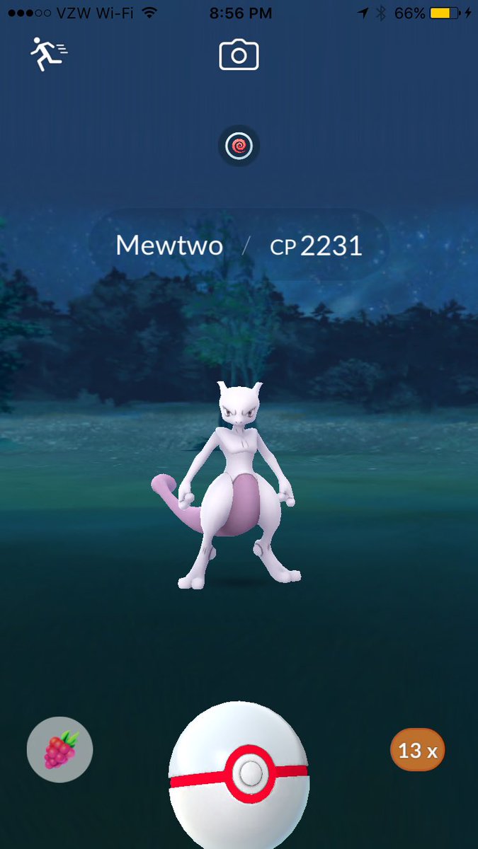 Nashuaf's tweet photo. @NianticHelp We beat it but your PTC servers went down when I threw the first ball. HELP!!! https://t.co/uRROBAToU5