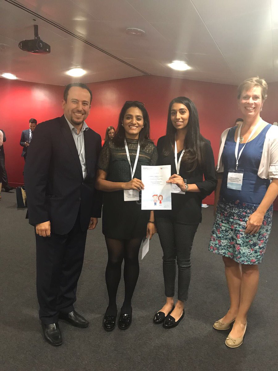 LauraGartshore's tweet photo. Congratulations Kiren &amp; Anika from @livunidentistry for winning @MPS_Dental Undergraduate Poster Prize #BSPD2017 @bspduk @BSPDconf https://t.co/pcWaFeZN13