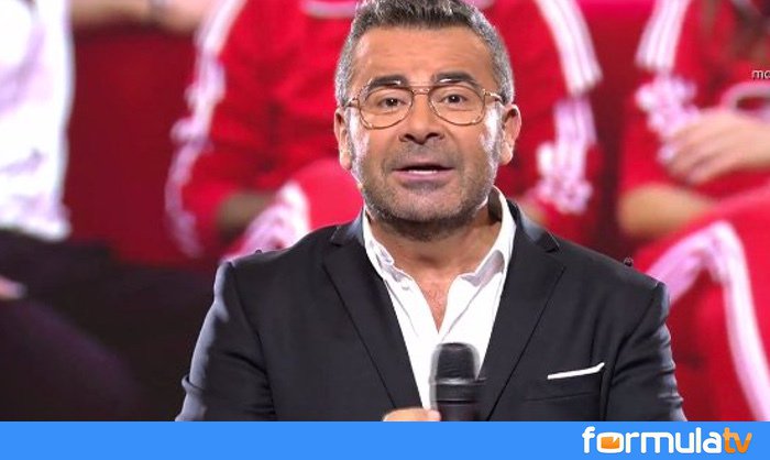 FormulaTV's tweet photo. #Audiencias #Gala2GH (15,7%) baja en su segunda gala frente a #EstoyVivo3 (14,9%), que le sigue de cerca https://t.co/WY0OWJAFFk https://t.co/bir6oLT097