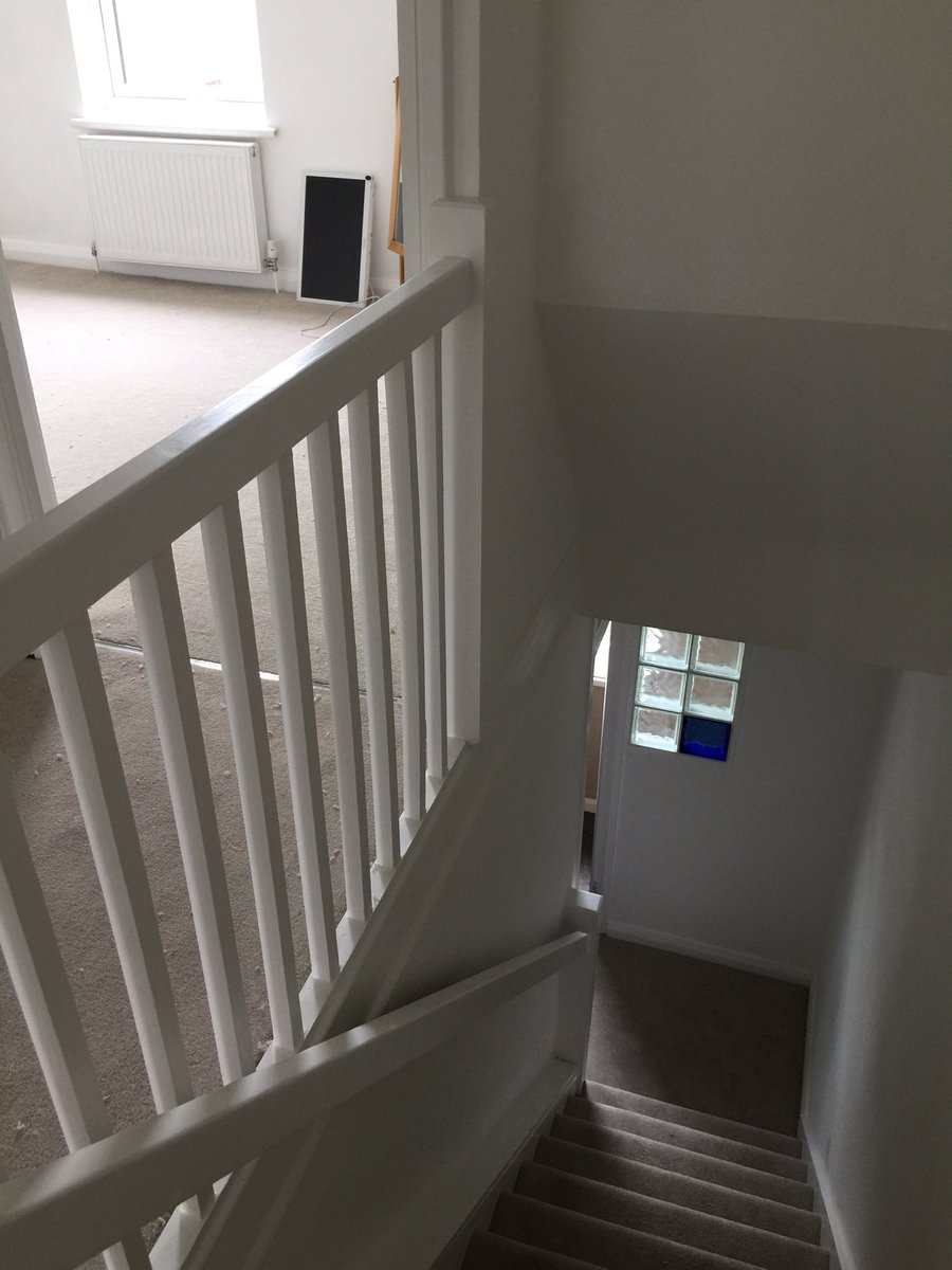 fabpadsofbath's tweet photo. New Fab Pad nearly ready for guests....#bathxmas #weekend #FamilyFriendly #reunion https://t.co/tdcF0dtOA7