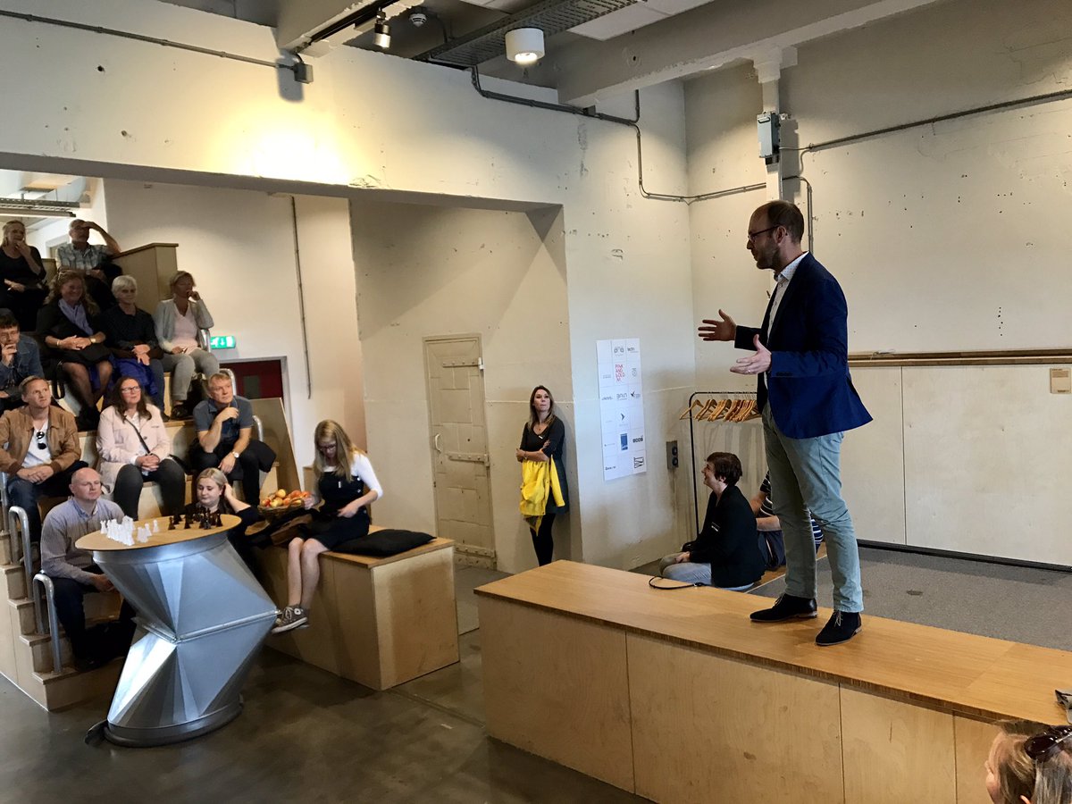 Ralf Fleuren tweet media