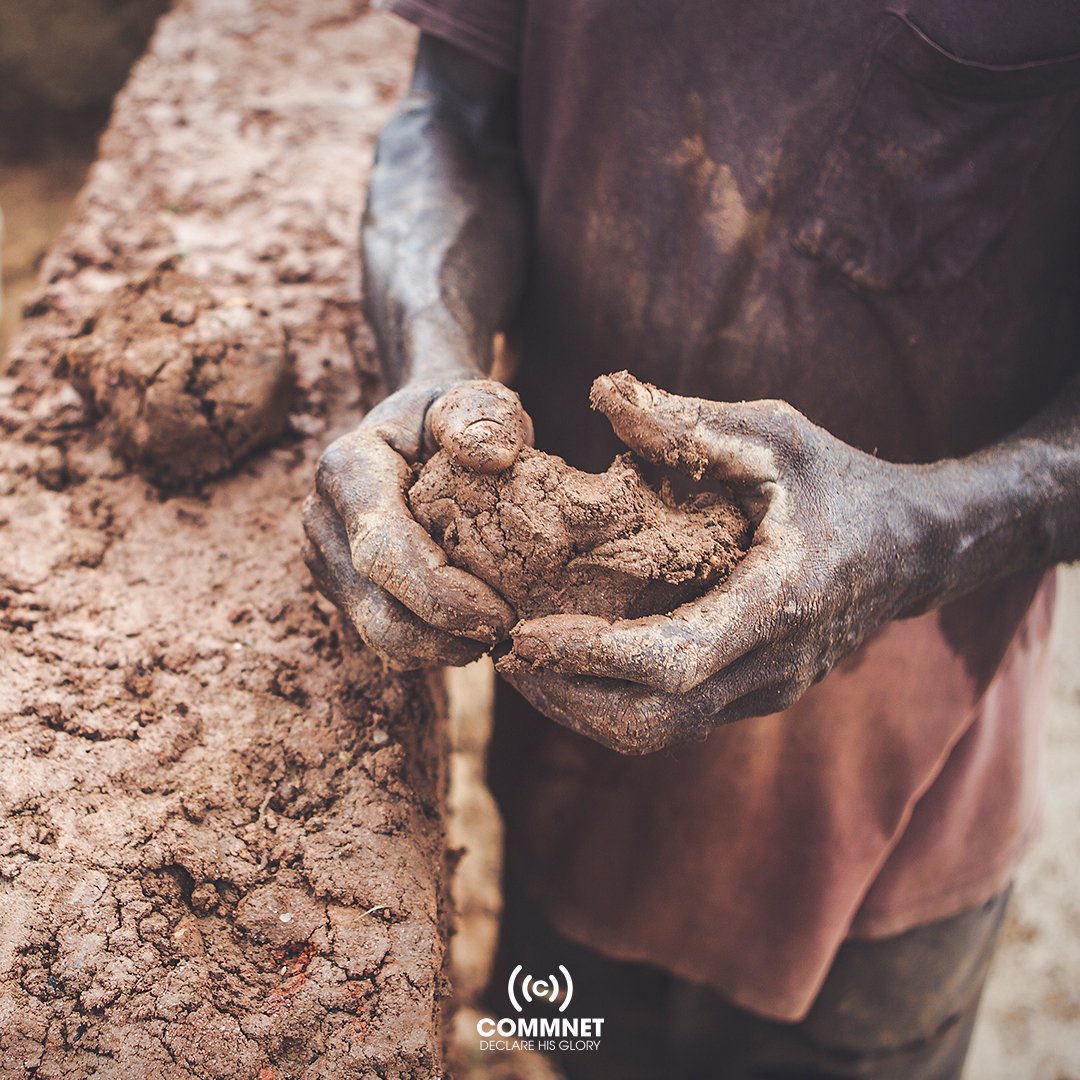 CommnetMedia's tweet photo. A West African man builds a home from mud. Remarkable skill. Think of house churches multiplying and meeting in houses of clay. Isaiah 64:8 https://t.co/CUhscpqK4j