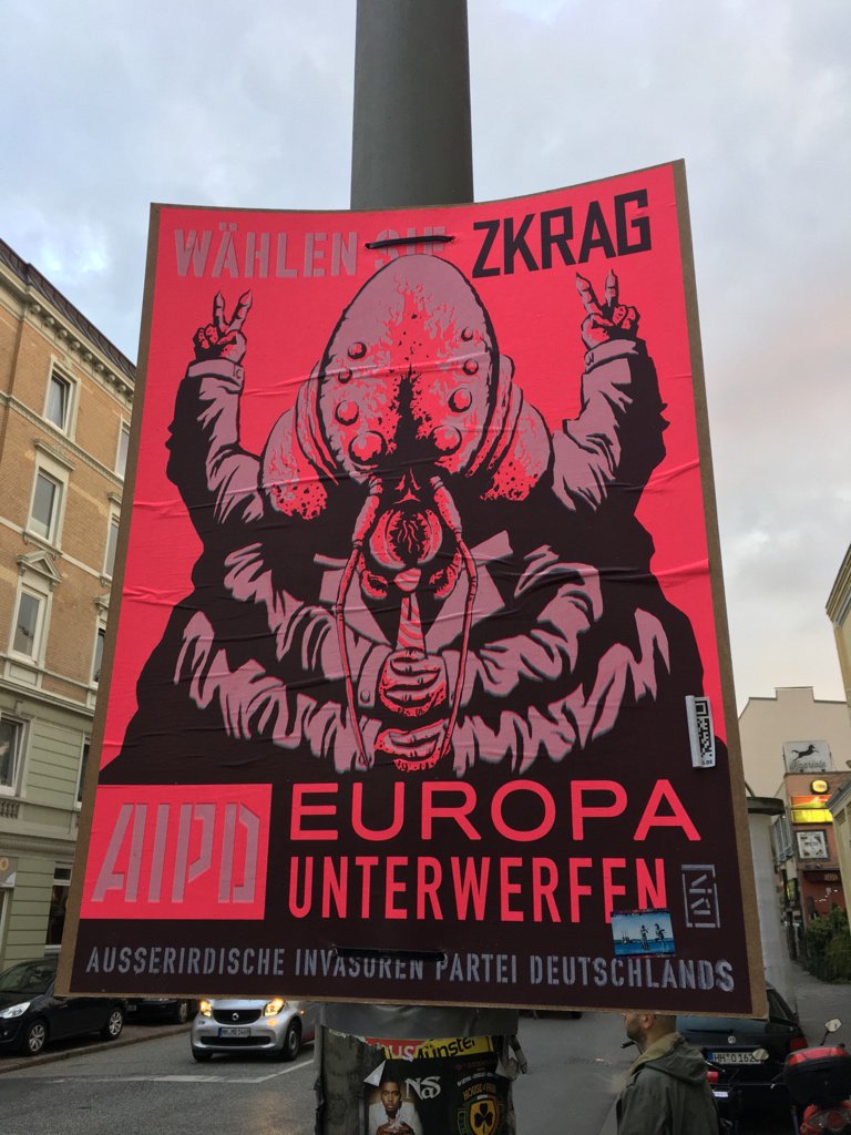BentoBoks's tweet photo. Oder doch die #AIPD wählen? #btw17 https://t.co/El4IgRFB8X https://t.co/gIUczeKSyX