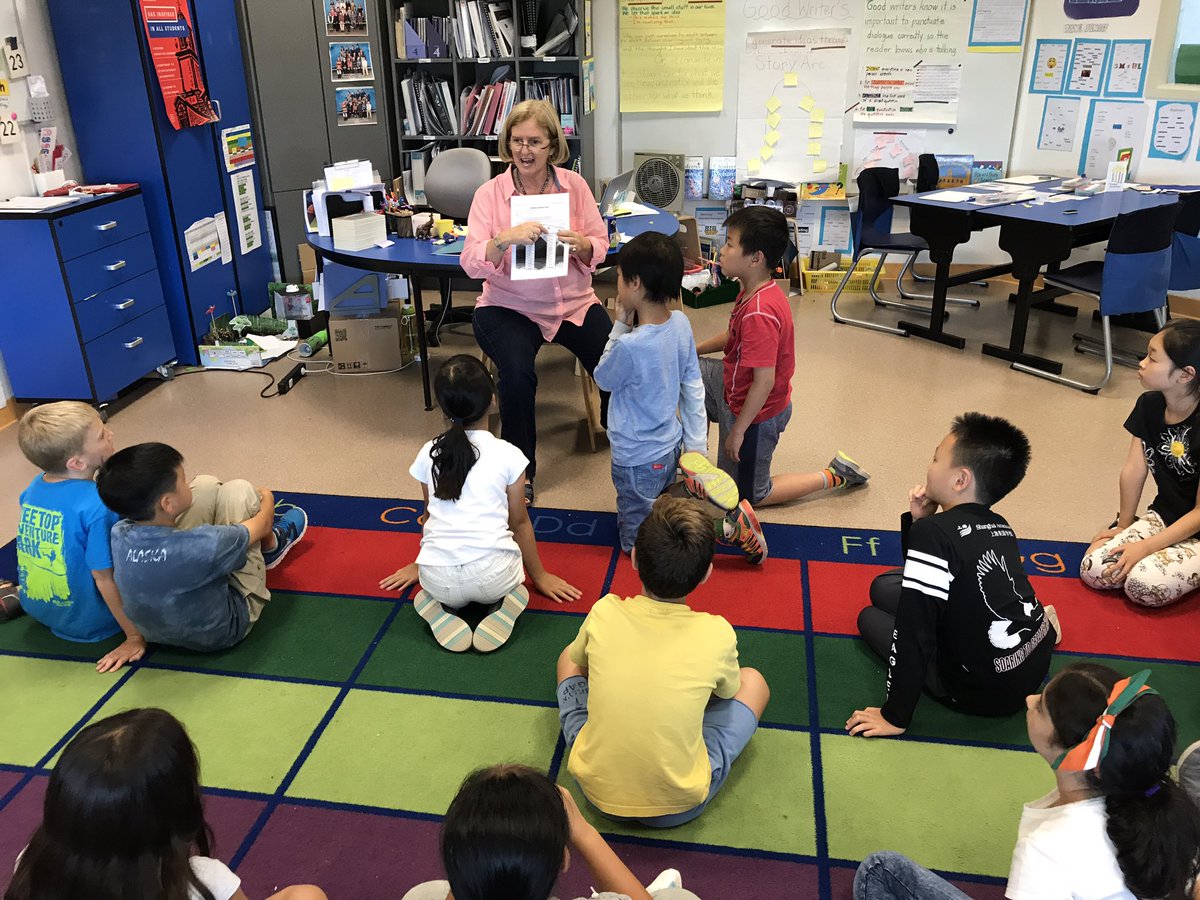 fayleong's tweet photo. Gde 4 math games review place value, addition, subtraction, rounding- Friday fun! @SASchina #PDESRocks #SASPudong @MjHibbeln @serzinclioglu https://t.co/ebJmqxEKdT