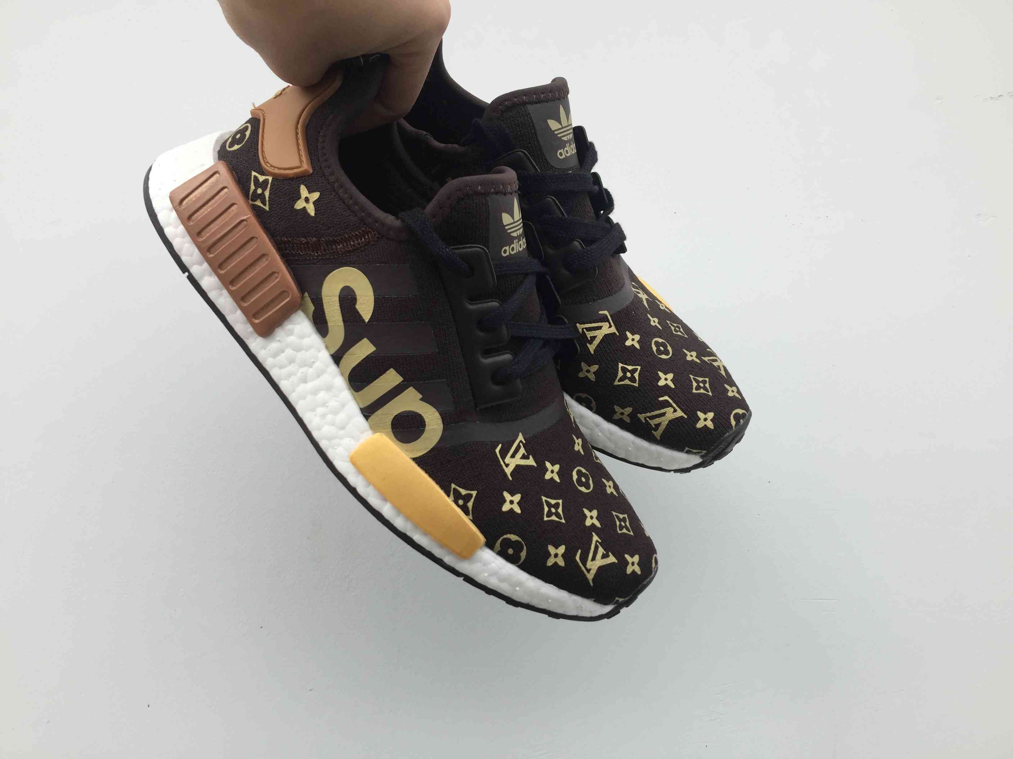 kicksvogue_renee on Twitter: "Supreme x Louis Vuitton x adidas PK drops at https://t.co/DnYBH5KEnt login to purchase. #supreme #louisvuitton #nmdr1pk /