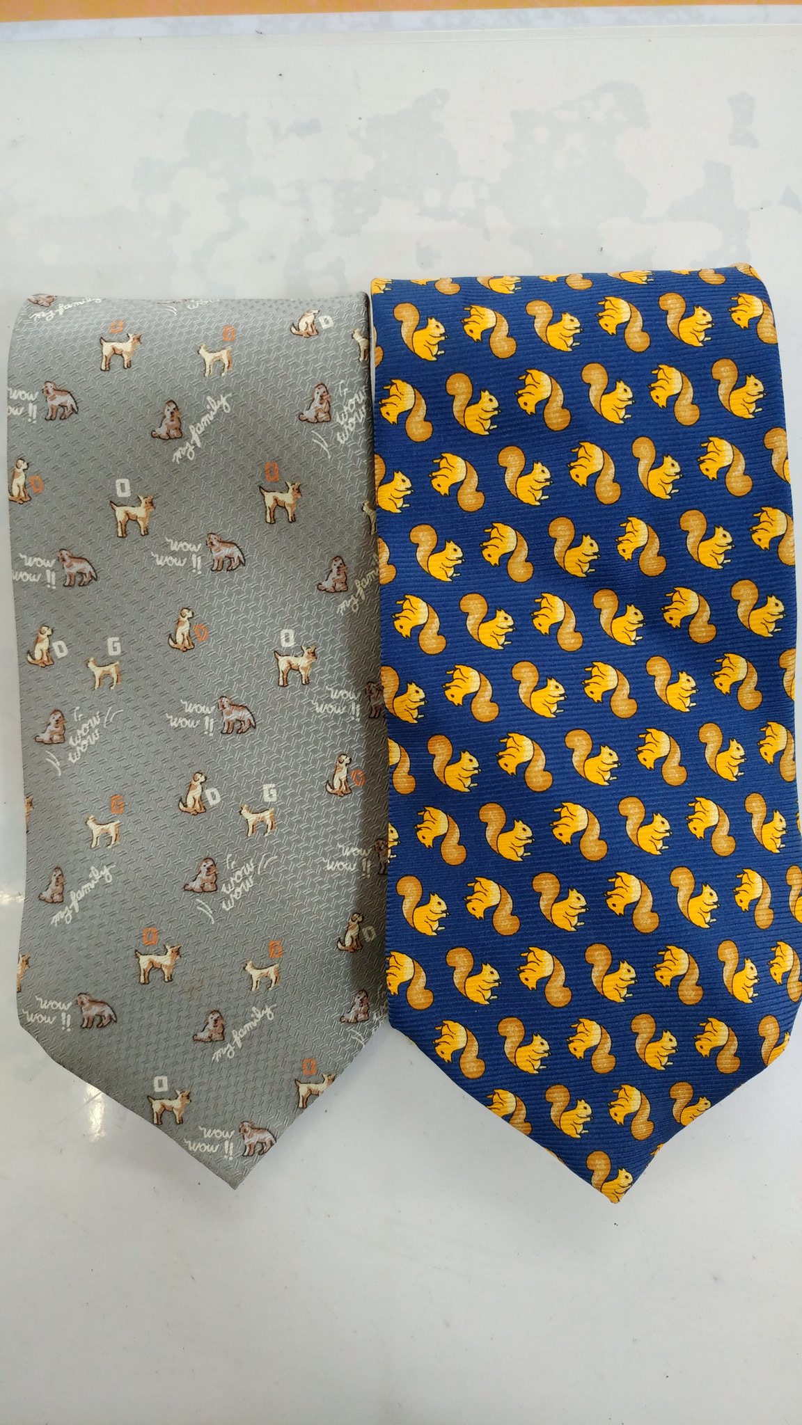 衣類リサイクルショップ キングファミリー 行田店 アニマル柄ネクタイ 可愛いアニマル柄のネクタイはいかがですか 動物好きな人にオススメですd 各 80 古着 ネクタイ アニマル柄 イヌ リス T Co Kzg86pfqft Twitter