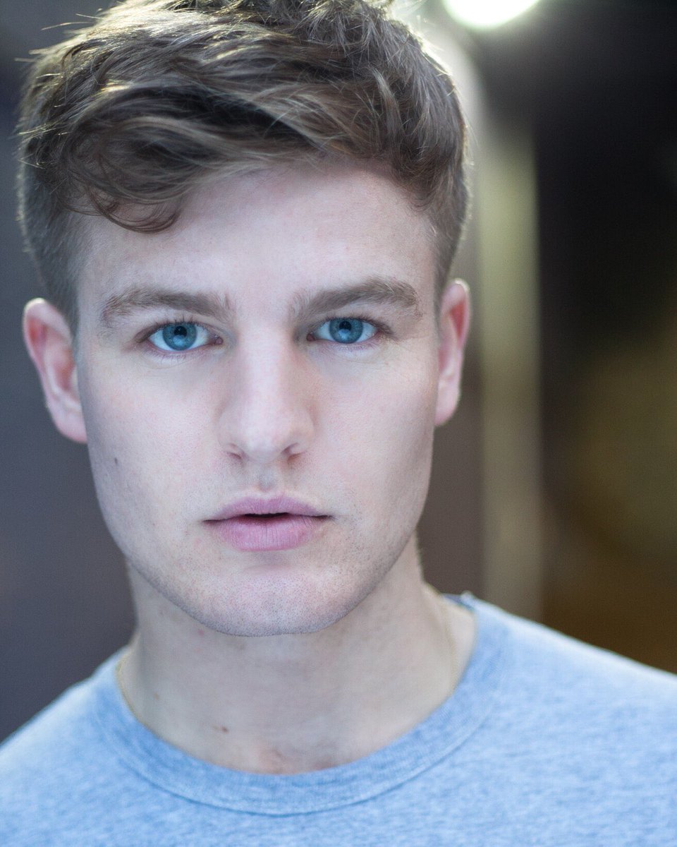 CallMeVickyPlay's tweet photo. And introducing our cast for our RnD. First up the gorgeous @HaydnWhiteside who will be playing our lead Vicky. https://t.co/Gav17a89Uh