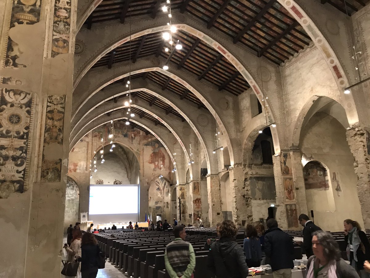 iMdP_Bergamo's tweet photo. Pronti per l'International Meeting, presso l'Aula Magna @UniBergamo con il patronato e il contributo di Regione Lombardia #imdp17 #bergamo https://t.co/vu6PXTND2R