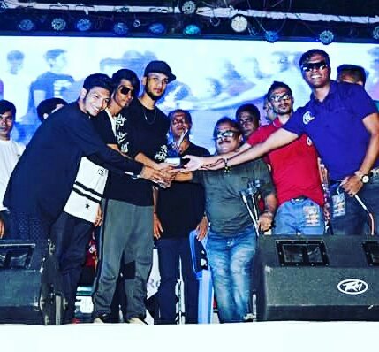 Slimshafin's tweet photo. RAMBA 9years celebration. 
Special Award Winner "RNG SQUAD" https://t.co/yAWJQCI4tZ