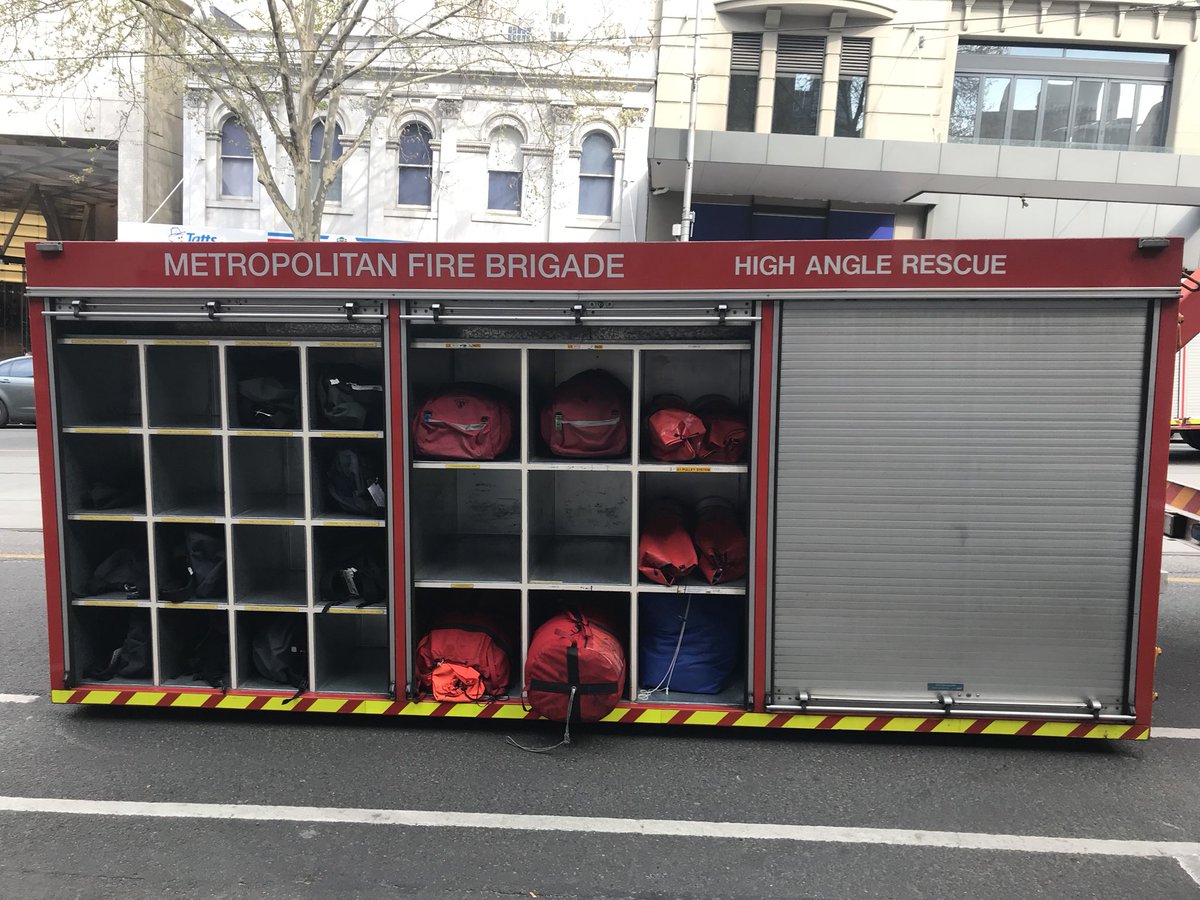 tonykenna's tweet photo. ... bit of drama in Burke Street. #HighAngleRescue #MFB https://t.co/C09pGrbzHY