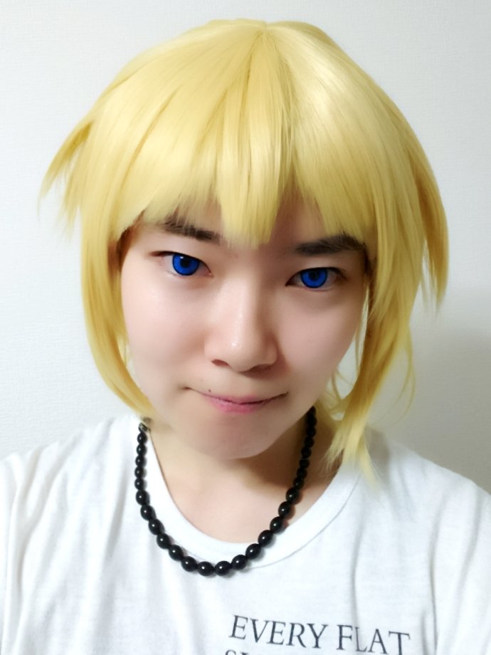 藍追悠 引地 明智絆星 金髪蒼眼 １０月はこんな感じ これメイクしてないやつだからちょっと変わるよ