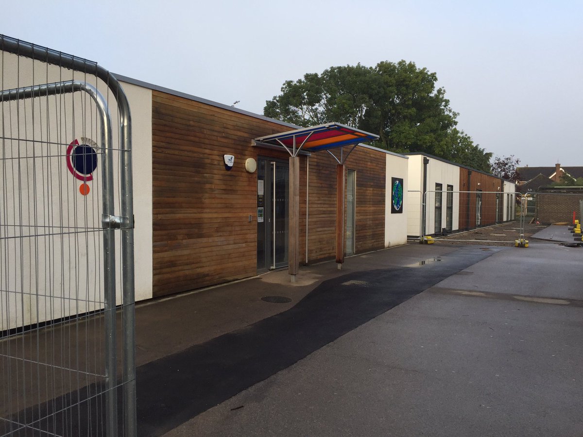 CastleNewnham's tweet photo. A sneak preview before open evening next Thursday. https://t.co/kB89xTF9wa