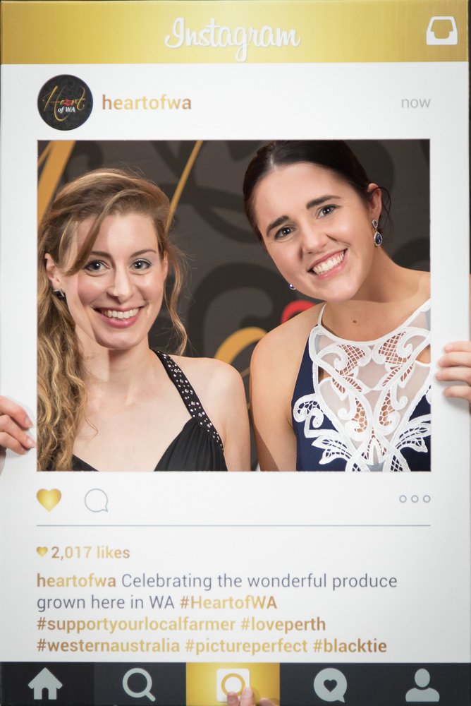 Heart_of_WA's tweet photo. Were you spotted using the #HeartofWA #Instagram frame? ❤️
 #Photoception #selfie #loveperth #westernaustralia #pictureperfect https://t.co/q1PtIFLUw4