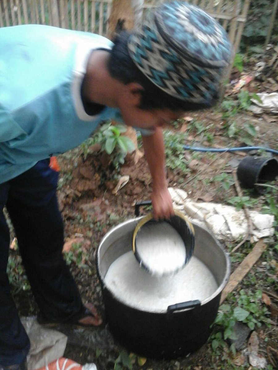 Budidaya cacing sutera organik bersama iwakbanyu 
<a href="/BudidayaKKP/">Budidaya KKP (DJPB)</a> 
<a href="/s_soebjakto/">Slamet Soebjakto</a> 
<a href="/kkpgoid/">KKP RI</a>