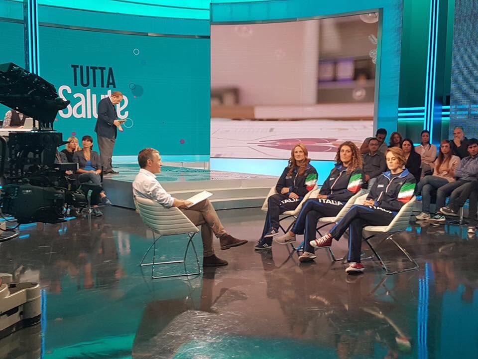 Elisa #Queirolo, <a href="/rosariaaiello/">Rosaria Aiello</a> e <a href="/Aleksan80138212/">Aleksandra Cotti</a> ospiti di @TuttaSaluteRai3 e di Michele #Mirabella per il salvataggio in mare
#7rosa