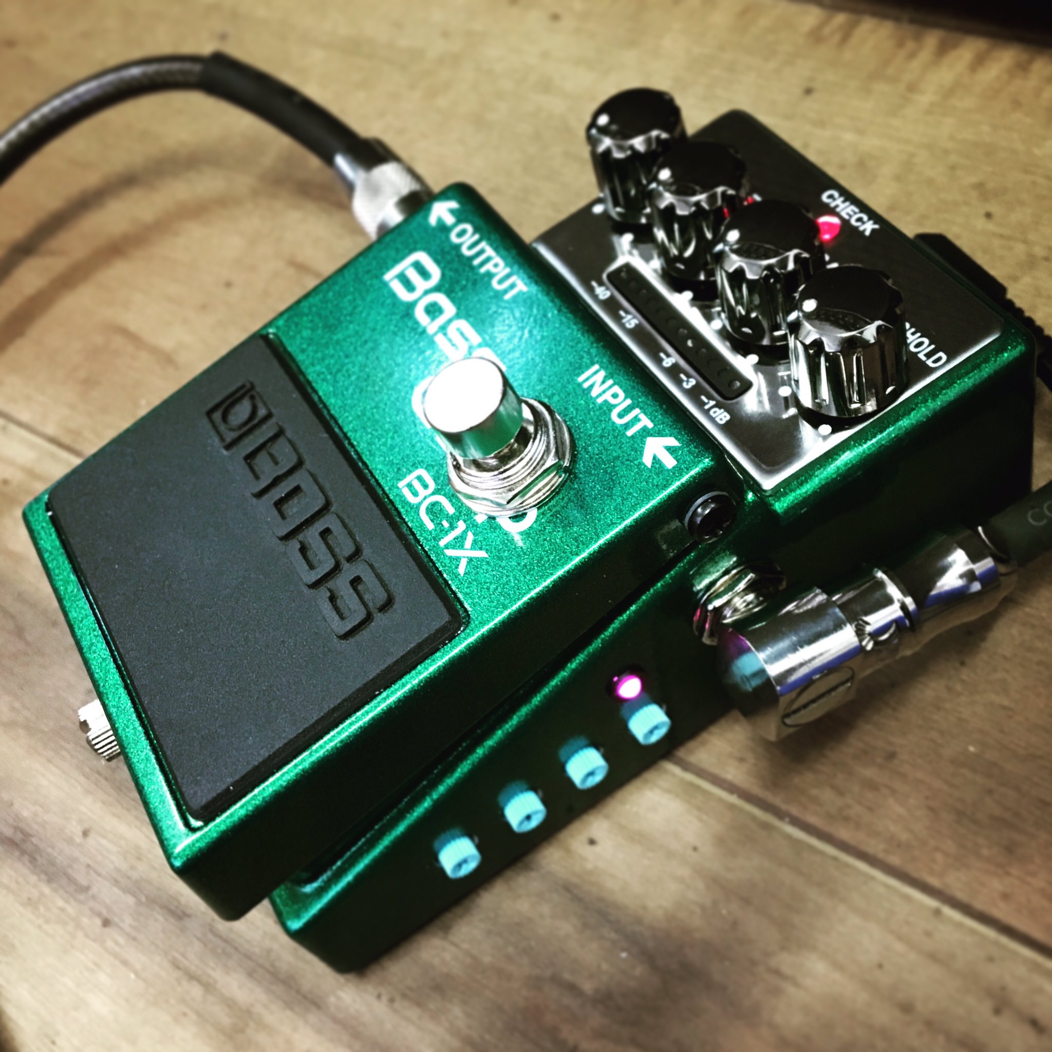 BOSS BC-1X SPI mod IKUO直筆サイン入り - 楽器/器材 BOSS BC-1X SPI mod IKUO直筆サイン入り - 楽器/器材