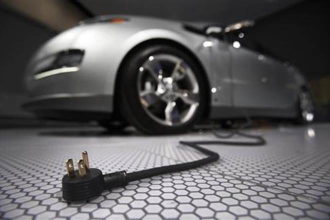 FinancialXpress's tweet photo. How electric cars can create the biggest disruption since #iPhone https://t.co/d9XlMUizAC https://t.co/a4VXSD5SB5