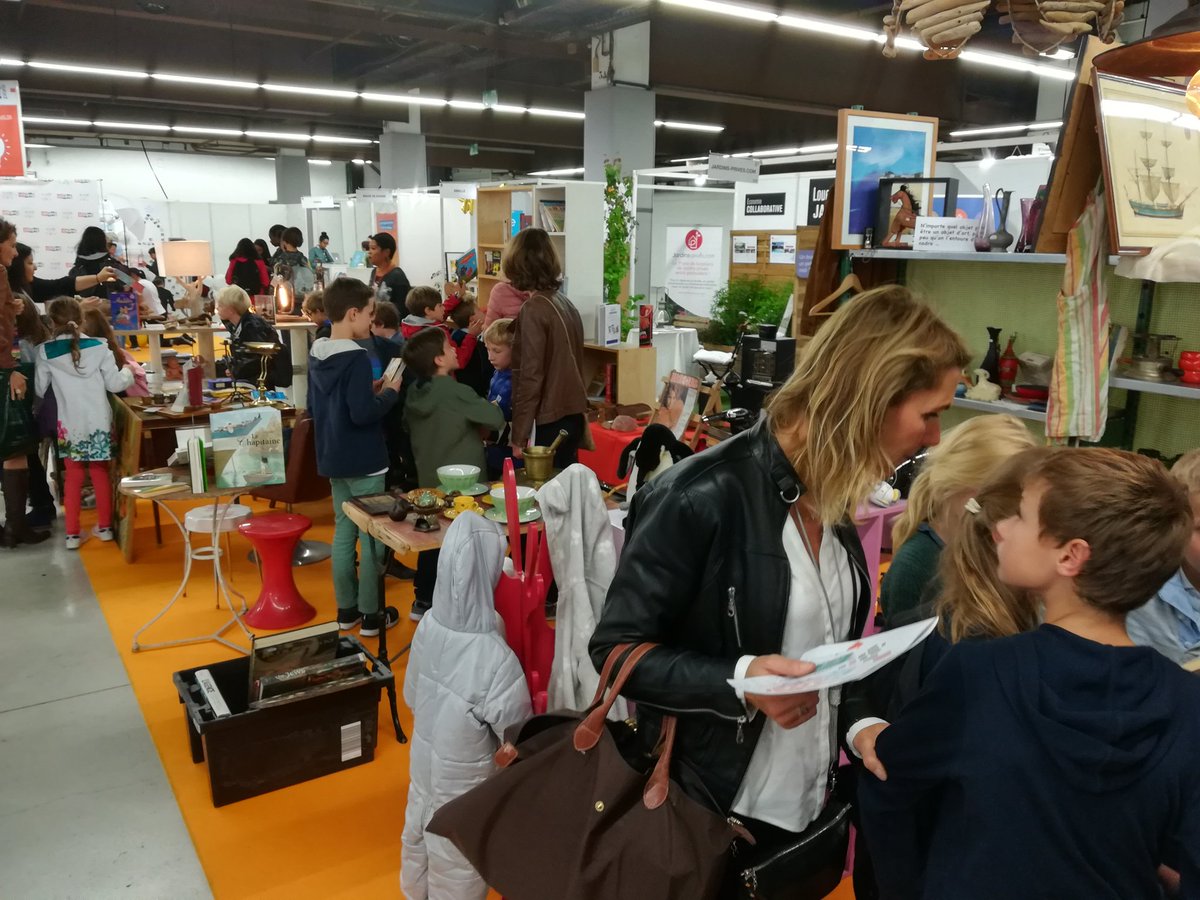 LaKoncepterie's tweet image. #RSE et l'eco collaborative à l'honneur à @ShareParis2017! 
"La clé : se rencontrer. La RSE n'est plus l'avenir, mais​ le présent" #ESS #DD