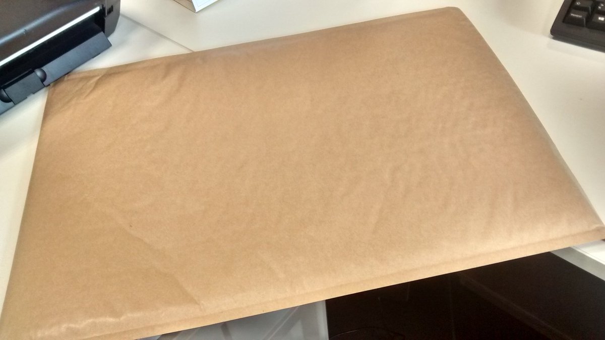 Ja arriben els primers treballs de participants en el Concurs de la Polsera Oficial de la Magdalena. Termini obert fins al 15 de novembre.