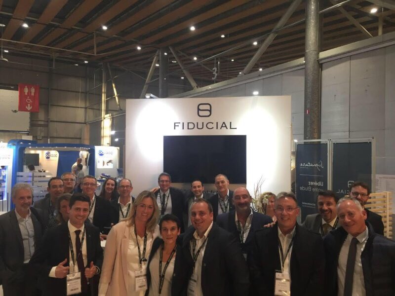 ClubNotarial's tweet photo. Un grand merci à toute la profession  pour ce congrès tourné vers l'avenir !
Le futur continue partout en France
#notairedufutur https://t.co/Qq8ZDxpVPF