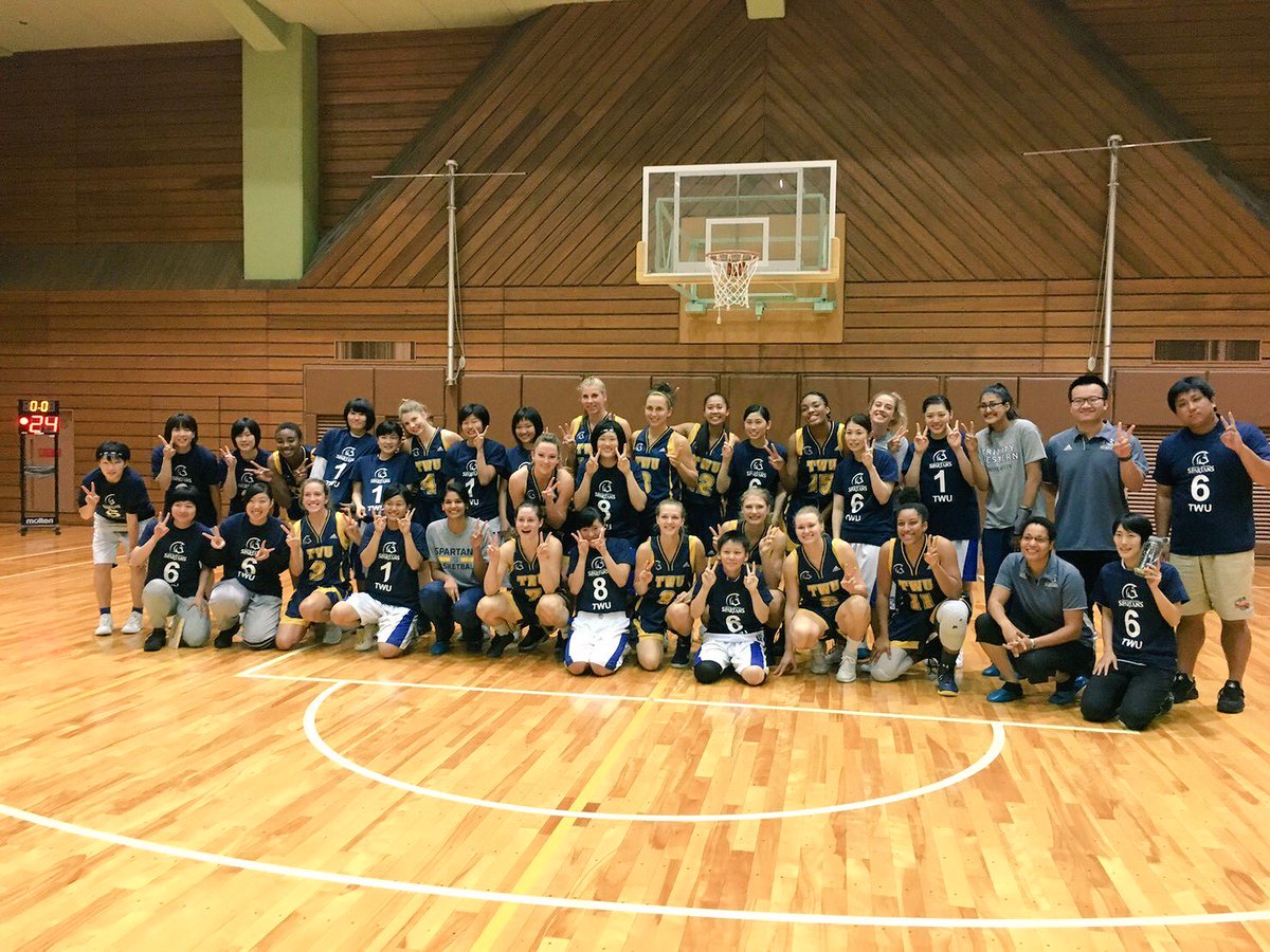履正社男女バスケットボールコース カナダのtrinity Western Universityとの親善試合は本当に本当に贅沢な経験でした 親善試合 トリニティウエスタン大学 履正社医療スポーツ専門学校 180 オーバーが6枚 履正社男女バスケットボールコース カナダのtrinity Western Universityとの親善試合は本当に本当に贅沢な経験でした 親善試合 トリニティウエスタン大学 履正社医療スポーツ専門学校 180 オーバーが6枚