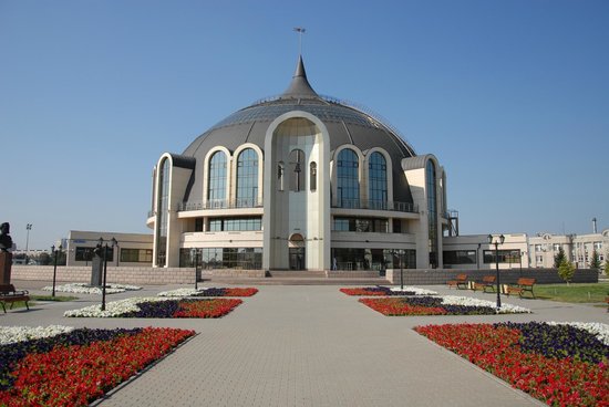 Как туляки могут бесплатно посетить любой музей города

Тульское музейное объединение объявляет о новых акциях для   1tulatv.ru/news/80026-kak…