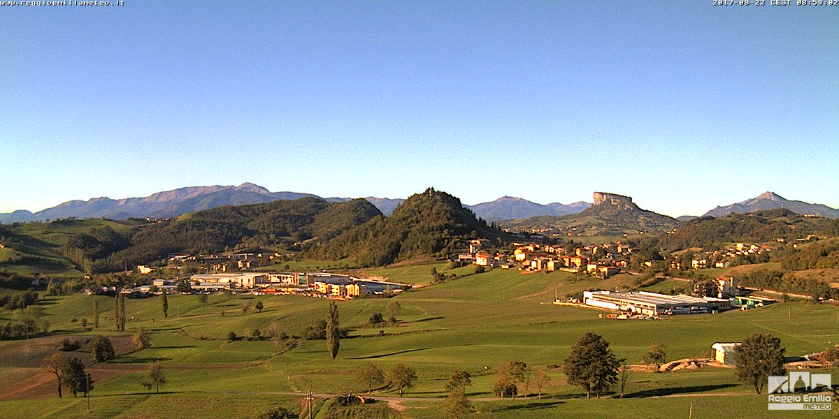 remeteo's tweet photo. #METEO: più nubi nel week-end con basso rischio piogge nella seconda parte di domenica https://t.co/nW1xAz2BKn #ReggioEmilia #Emilia #Appenn https://t.co/XfGybpoTHW