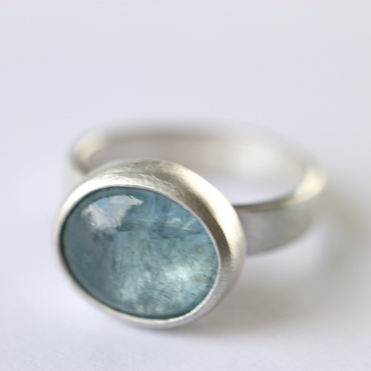 CBezzant's tweet photo. You can find 'Auction for Aid' on Facebook, but here's a link to my aquamarine ring if you would like to bid on it. https://t.co/yTv8uDp7le https://t.co/tlXl9fGOUC
