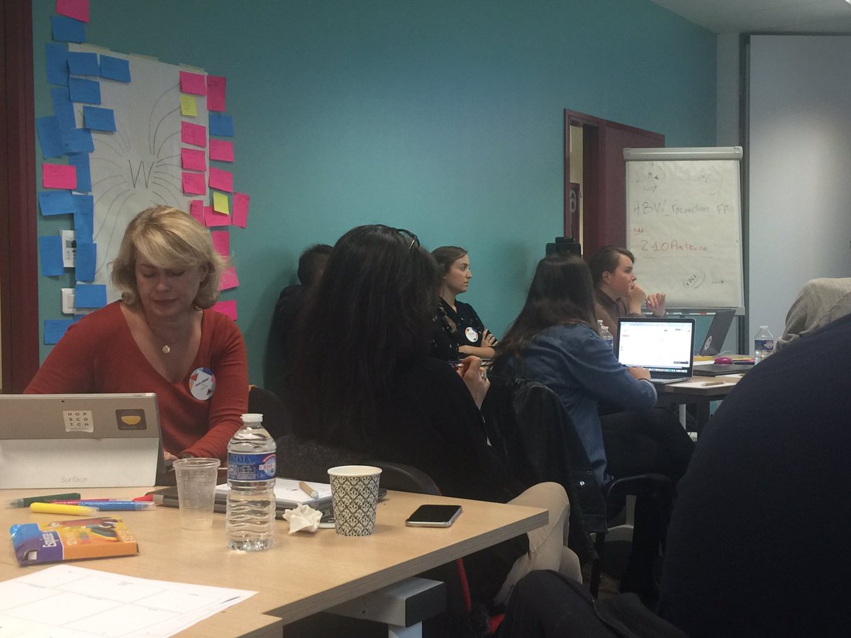 PCrouzat's tweet photo. des neurones et intelligence émotionnelle chez @HOPSCOTCHgroupe @AgenceHopscotch avec #hopglobalpr formation https://t.co/ZGL0F7zOwl