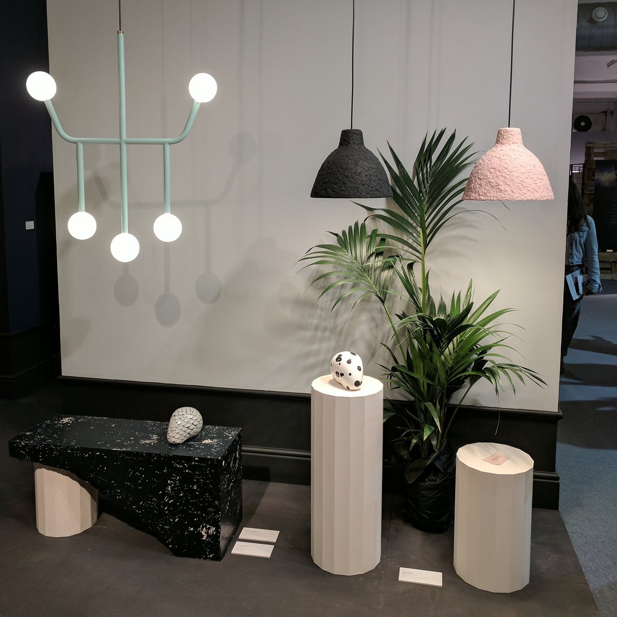 The Easy Chair Co. (easy_chair) Twitter