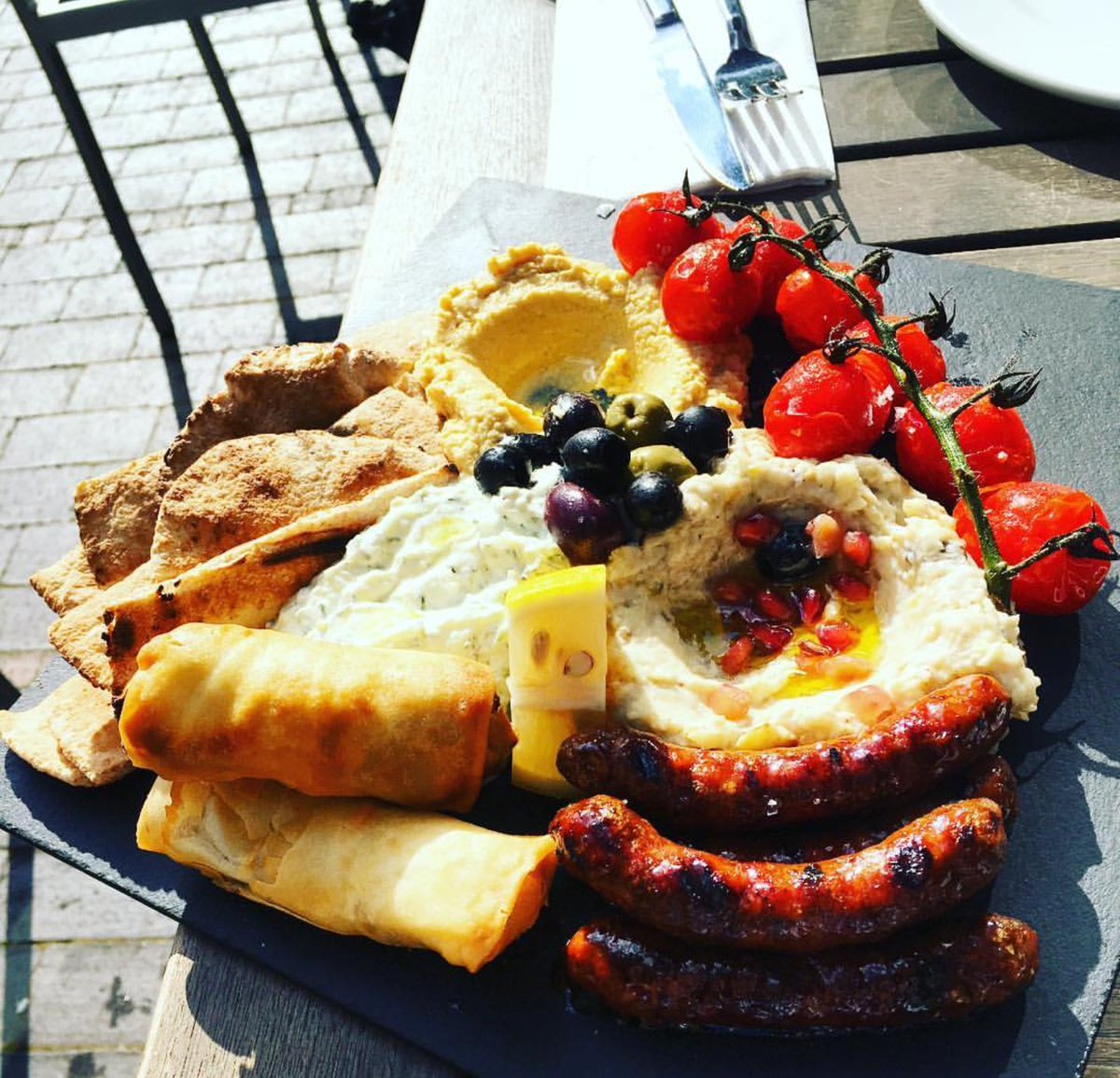 Del'Aziz tweet media