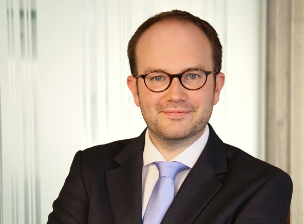 Luther Rechtsanwaltsgesellschaft Mbh A Twitteren Brexit Forces Businesses To Make Decisions Soon York Alexander Von Massenbach Sheds Light On Legal Frameworks Uk T Co Fyfqsdj7h7 T Co Qoyvw85q6w