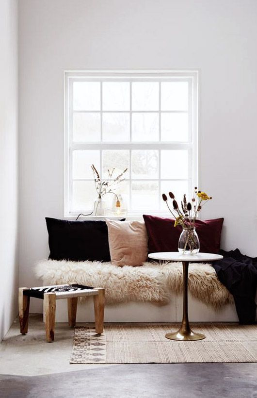 Cosy_Homes's tweet photo. Velvet is a great way to make your #home more cosy this #Autumn. Deep reds and warm oranges, yes please! #interiordesign https://t.co/RqZqfc4SRa