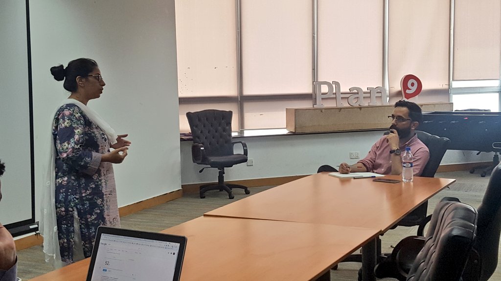 PITBIncubation's tweet photo. "Avoid starting with a question. Adding your personal story is a better way to get the audience on board" @alimurtazanet #FridayPitching https://t.co/WPLMqdosEv