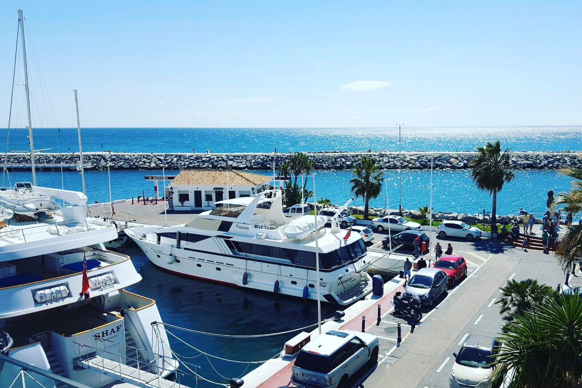 TIBUMarbella's tweet photo. #September in #PuertoBanus 🛥⚓️ 

Who's got that #FridayFeeling?? 

Join us tonight at #Marbs no.1 club @TIBUMarbella 🍾 

📱 +34 662 511 236 https://t.co/eBcYPhmszx