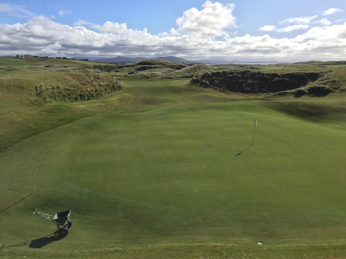 Daire Higgins (@daire_paddy) on Twitter photo Autumn/winter granular going out on the Hackett Greens this morning. @tonywhite685 @Dunanore <a href="/PGalavan/">Pat Galavan</a> <a href="/greenkeepingire/">GreenKeeping Ireland</a> Autumn/winter granular going out on the Hackett Greens this morning. @tonywhite685 @Dunanore <a href="/PGalavan/">Pat Galavan</a> <a href="/greenkeepingire/">GreenKeeping Ireland</a>