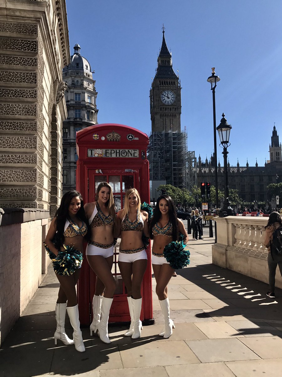 Jaguars's tweet photo. Meet us at the London Eye for the next giveaway 🇬🇧 #WINTODAY https://t.co/exj1lLYb1F