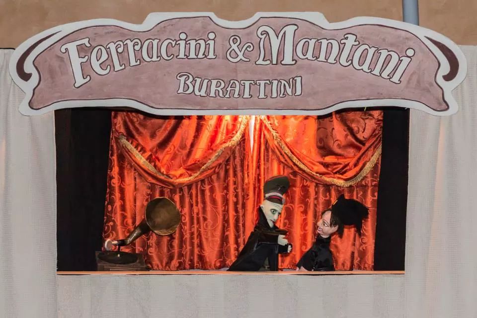 "Una Storia d'Imelda", #burattini resistenti domenica alle 17.30 a #festaribelle. E poi concerto di @CarloBolacchi!  facebook.com/events/1496092…