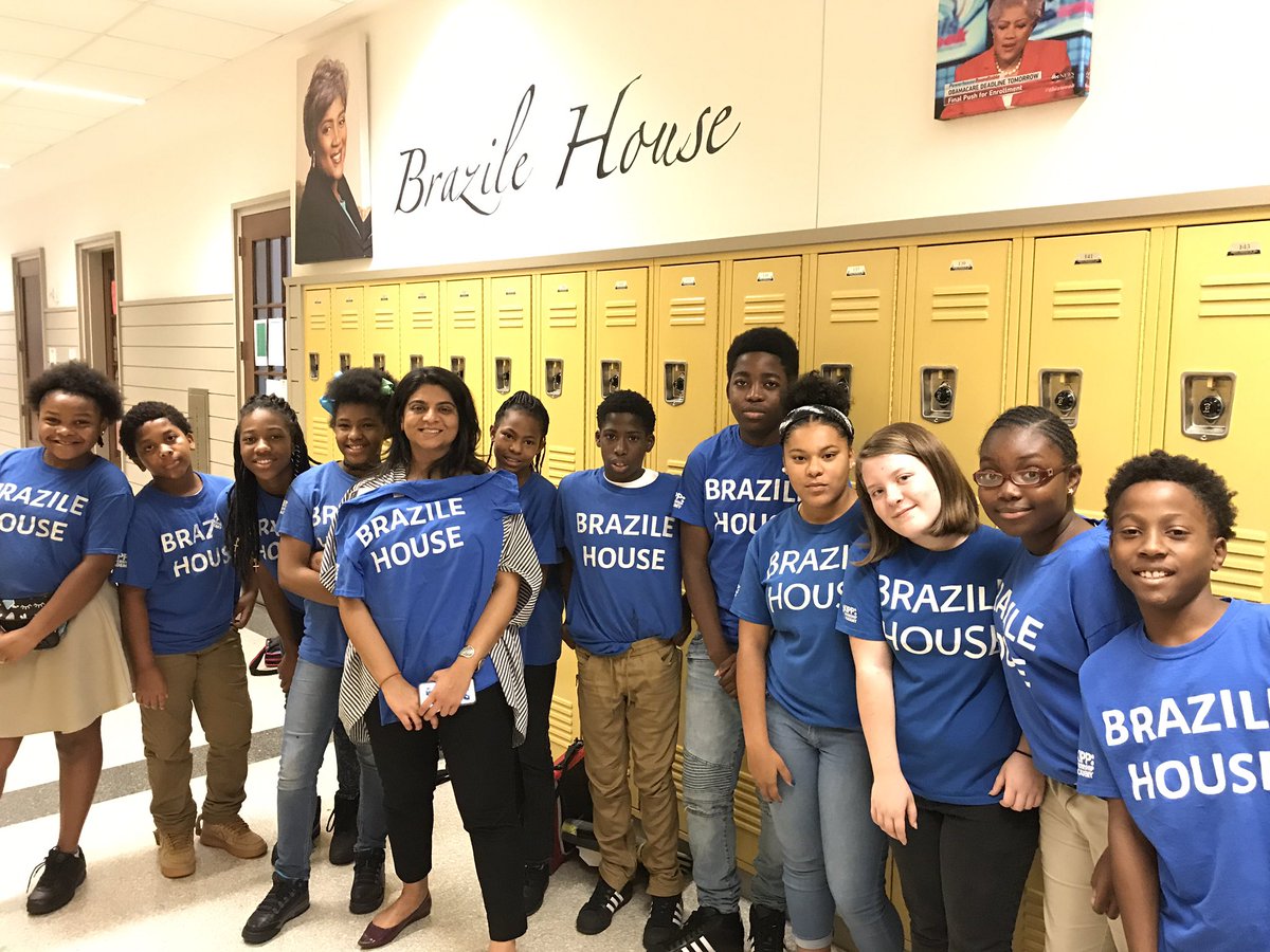 KIPPLeadership's tweet image. We enjoyed having @RSD_LA  Superintendent @Kunjan19 visit our campus today! Our student leaders were beaming. Welcome to Brazile House!